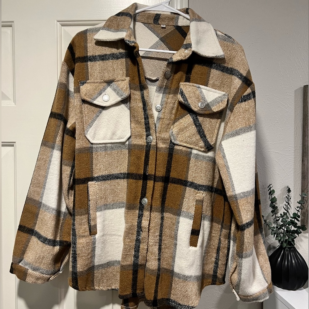 Fall Shacket/ Jacket size M